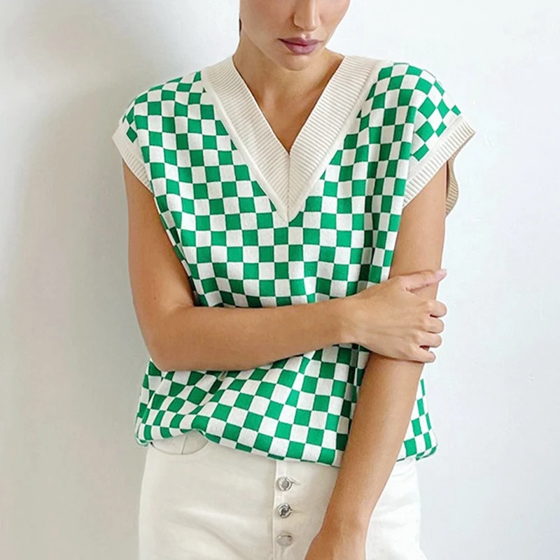 Knitted Sweater Vest Women Argyle Plaid Knitwear Checkerboard Sleeveless Knit Pullover Streetwear V Neck Top
Knitted Sweater Vest Women Argyle Plaid Knitwear Checkerboard Sleeveless Knit Pullover Streetwear V Neck Top