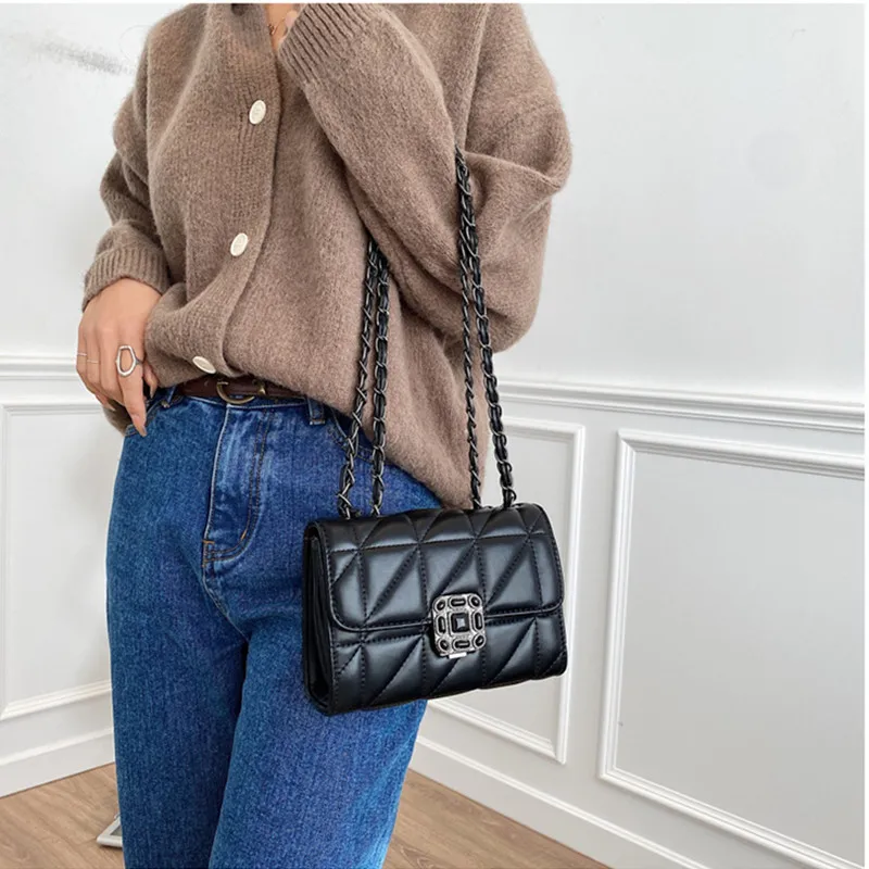 Trending Chain PU Leather Crossbody Bags for Women 2021 Winter Simple Branded Shoulder Handbags Female Designer Hand Bag
Trending Chain PU Leather Crossbody Bags for Women 2021 Winter Simple Branded Shoulder Handbags Female Designer Hand Bag