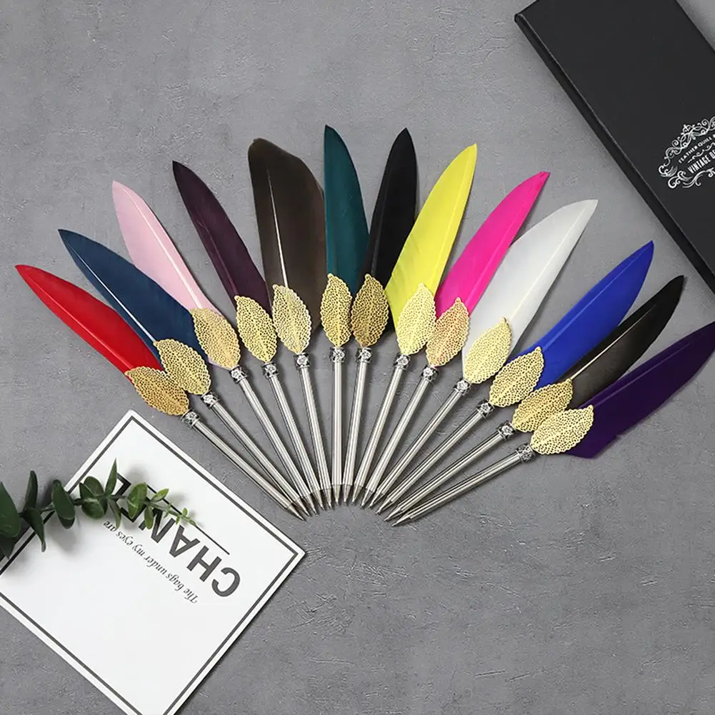 Retro Feather Ballpoint Pens with Box Student Stationery Wedding Gift School Office Signature Pen Writing Supplies
Retro Feather Ballpoint Pens with Box Student Stationery Wedding Gift School Office Signature Pen Writing Supplies
