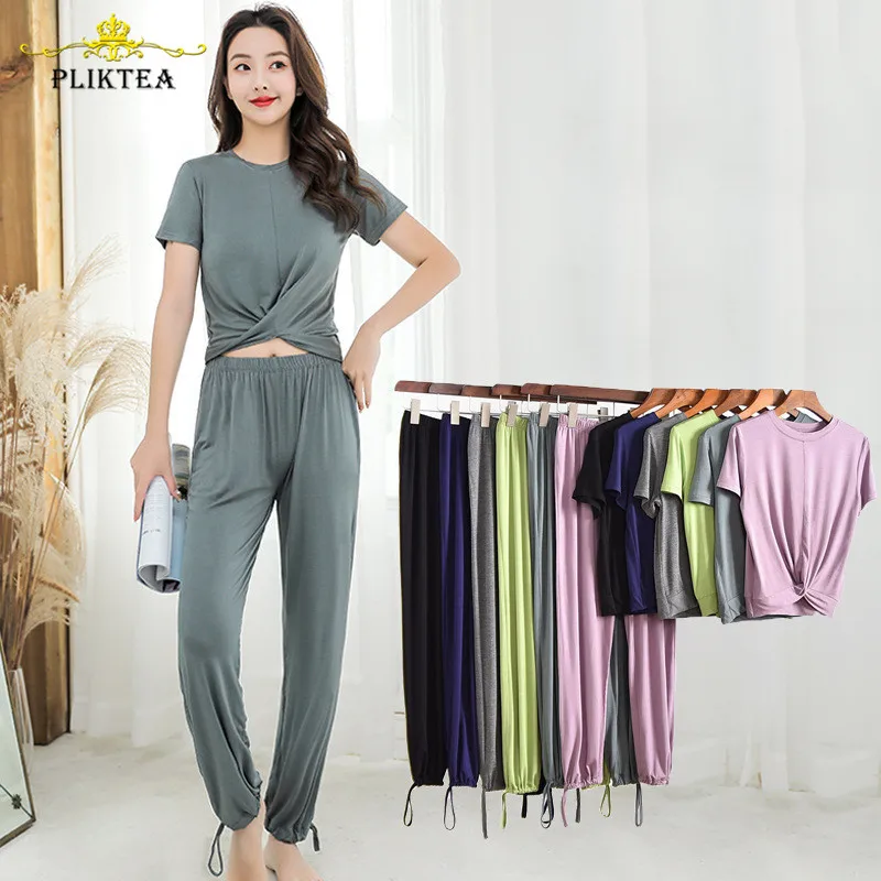 Loose Slim Modal Ladies Homewear Suit Women's Atoff Home Suit Female Modal Pajamas Set Women 2 Piece Set Sleepwear Long Pants
Loose Slim Modal Ladies Homewear Suit Women's Atoff Home Suit Female Modal Pajamas Set Women 2 Piece Set Sleepwear Long Pants