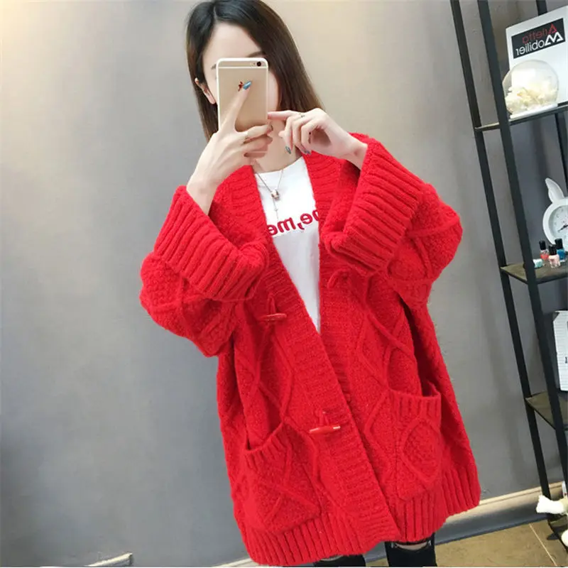2022 Women Autumn Winter Knitted Cardigan Female Solid Color Oversize Sweater Coat Ladies Loose Elegant V Neck Cardigans Q75
2022 Women Autumn Winter Knitted Cardigan Female Solid Color Oversize Sweater Coat Ladies Loose Elegant V Neck Cardigans Q75