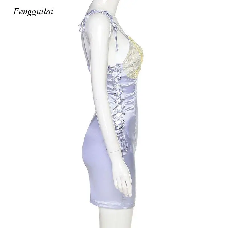 Women Lace Stitching Sleeveless Strap Sexy Halter 2021 Spring Autumn Fashion Casual Slim All-Match Dress
Women Lace Stitching Sleeveless Strap Sexy Halter 2021 Spring Autumn Fashion Casual Slim All-Match Dress