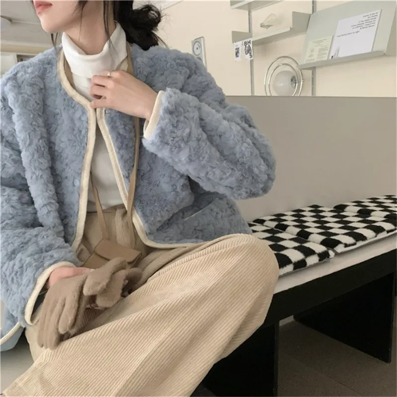 Sweet Pink Faux Fur Coat Women Autumn Winter Vintage Round Neck Hit The Color Warm Imitation Iamb Jacket Female Elegant Outwear
Sweet Pink Faux Fur Coat Women Autumn Winter Vintage Round Neck Hit The Color Warm Imitation Iamb Jacket Female Elegant Outwear