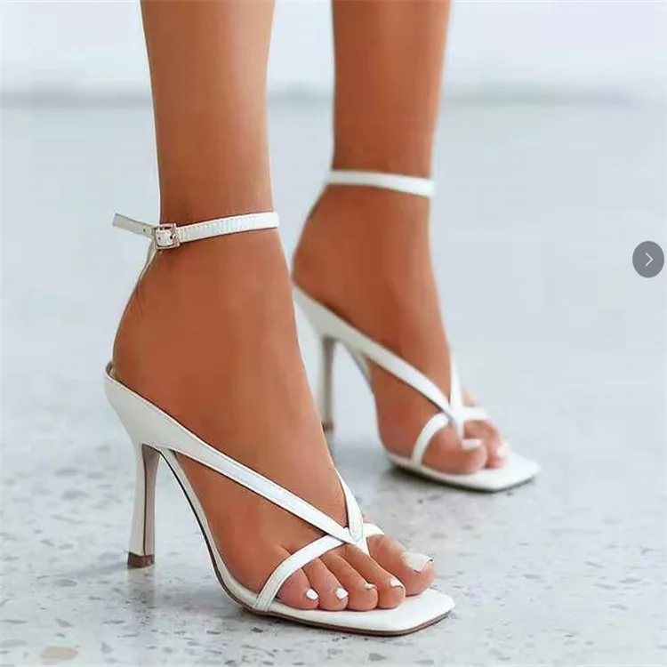 Fashion Streetwear Korean High Heels Summer Sandals Women High Heels Square Toe Roman Shoes Women Flip-flops Women's Shoes New
Fashion Streetwear Korean High Heels Summer Sandals Women High Heels Square Toe Roman Shoes Women Flip-flops Women's Shoes New