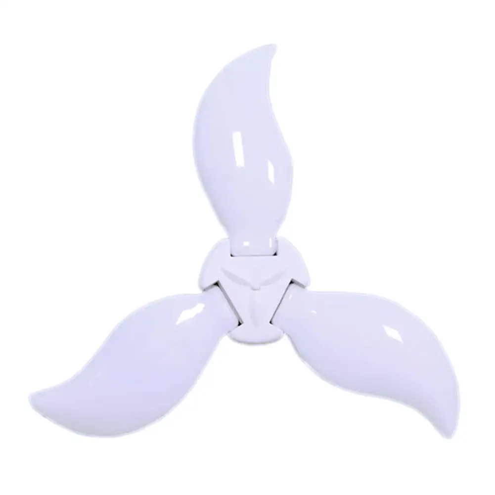 3 Blades LED Bulb Lamp 6000LM Wide Voltage Cold White 45W E27 Foldable Energy Saving Home Ceiling Light Indoor Lighting
3 Blades LED Bulb Lamp 6000LM Wide Voltage Cold White 45W E27 Foldable Energy Saving Home Ceiling Light Indoor Lighting