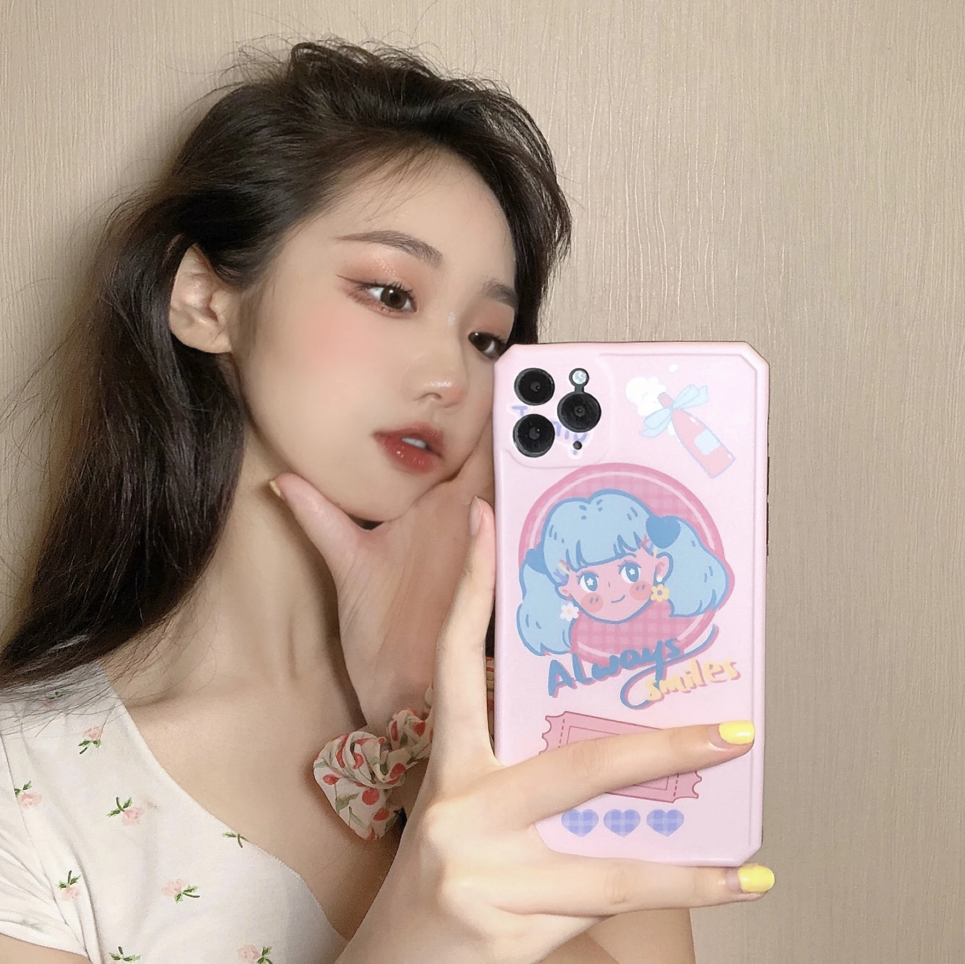 The blue-haired girl's pattern is suitable for iPhone 11 and iPhone 12 series mobile phone cases
The blue-haired girl's pattern is suitable for iPhone 11 and iPhone 12 series mobile phone cases