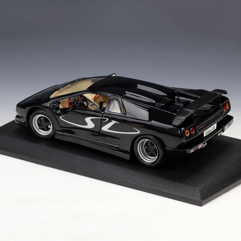 Maisto Diecast Model Car Ghost Diablo SV 1:18 Metal Alloy High Simulation Cars With Base Boys Toys Vehicles Gifts For Boy Men
Maisto Diecast Model Car Ghost Diablo SV 1:18 Metal Alloy High Simulation Cars With Base Boys Toys Vehicles Gifts For Boy Men