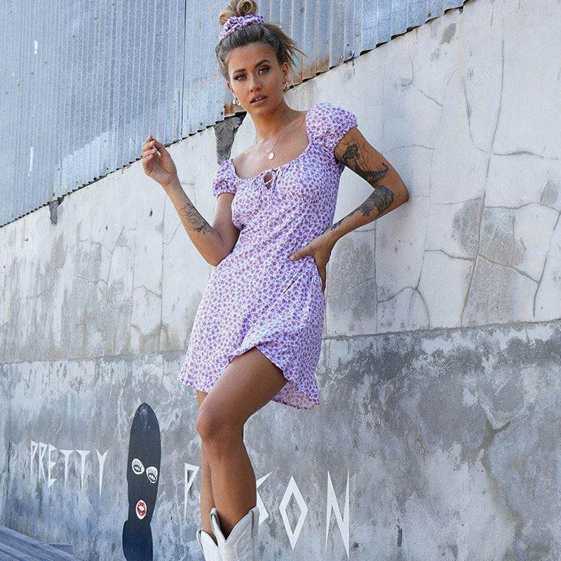 2021 new French dress, girly sweet print skirt, slim dress, square neck high waist dress
2021 new French dress, girly sweet print skirt, slim dress, square neck high waist dress