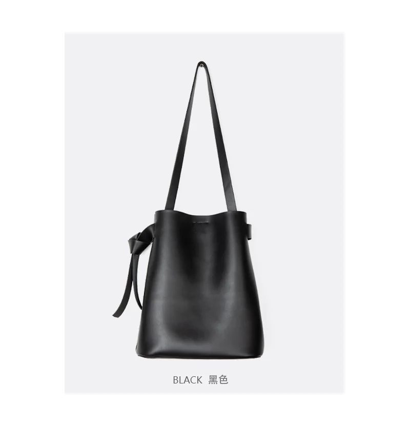 High-capacity bag Korean version of the atmospheric soft leather texture tote large bag ladies one-shoulder commuter bag
High-capacity bag Korean version of the atmospheric soft leather texture tote large bag ladies one-shoulder commuter bag