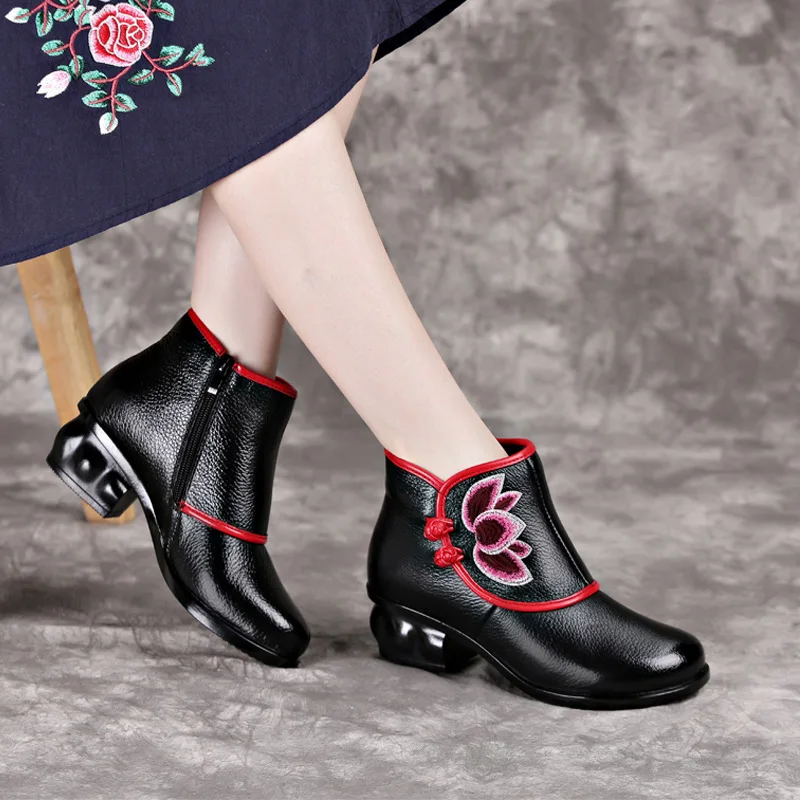 TIMETANG2020 Women Boots Round Top Ankle Vintage Motorcycle Booties Ladies Shoes Woman 2020 New Embroider High Heels Boots
TIMETANG2020 Women Boots Round Top Ankle Vintage Motorcycle Booties Ladies Shoes Woman 2020 New Embroider High Heels Boots