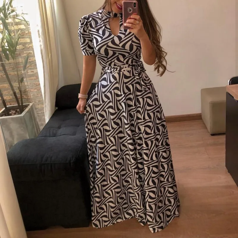 Vintage Floral Print Short Sleeve Long Dress Summer Casual Slim Women Elegant Belt Bodycon Party Robe Maxi Vestidos Plus Size
Vintage Floral Print Short Sleeve Long Dress Summer Casual Slim Women Elegant Belt Bodycon Party Robe Maxi Vestidos Plus Size