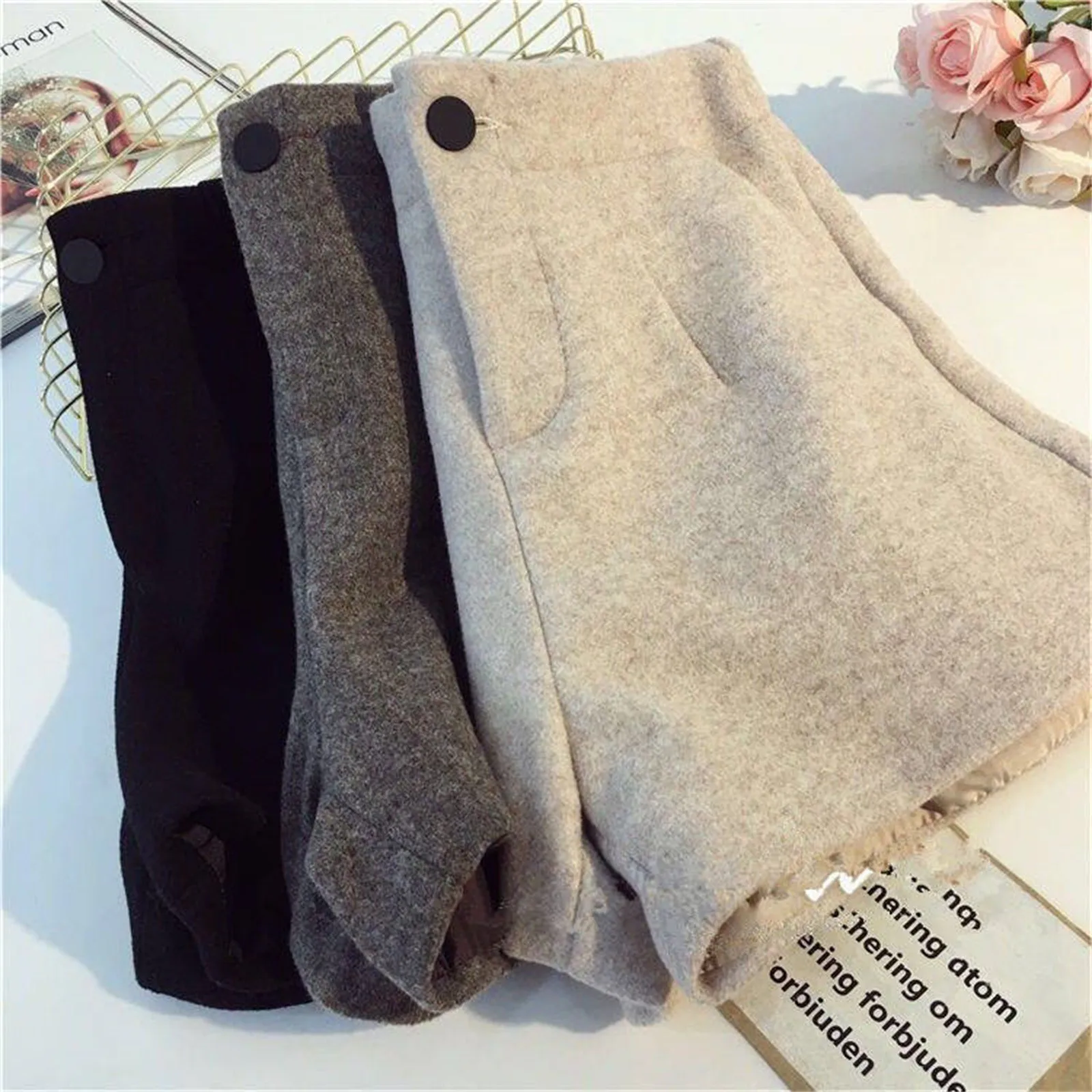 Women'Fashion Warm Women High Waist Solid Casual Waist Ladies Solid Short Pants shorts for women E1
Women'Fashion Warm Women High Waist Solid Casual Waist Ladies Solid Short Pants shorts for women E1