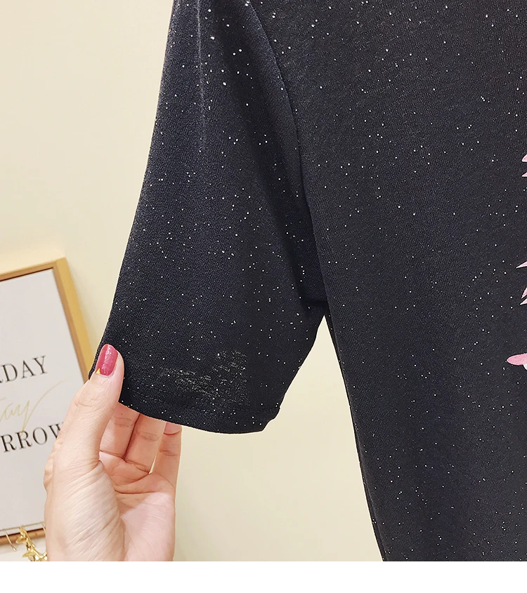 A Black T-Shirt Female Summer New Korean Fan k 'Uan Loose Sequins Half Pink Shirt With Short Sleeves Ins Super Coat To The Fire
A Black T-Shirt Female Summer New Korean Fan k 'Uan Loose Sequins Half Pink Shirt With Short Sleeves Ins Super Coat To The Fire