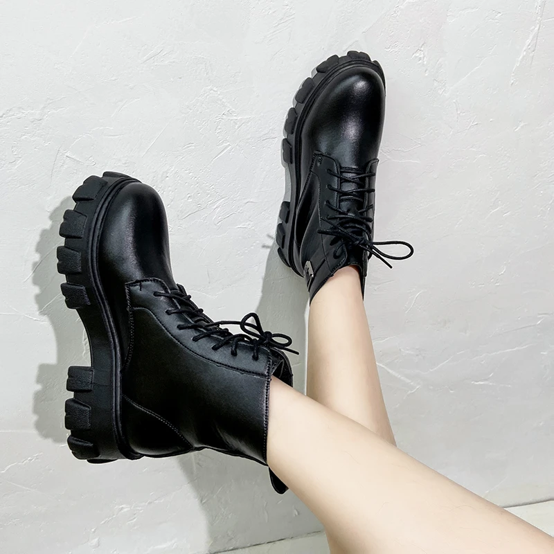 Shoes Women Anklet Boots Round Toe Thick Sole Comfortable Platform Snow Boots for Woman Winter Female Keep Warm Botas De Mujer
Shoes Women Anklet Boots Round Toe Thick Sole Comfortable Platform Snow Boots for Woman Winter Female Keep Warm Botas De Mujer