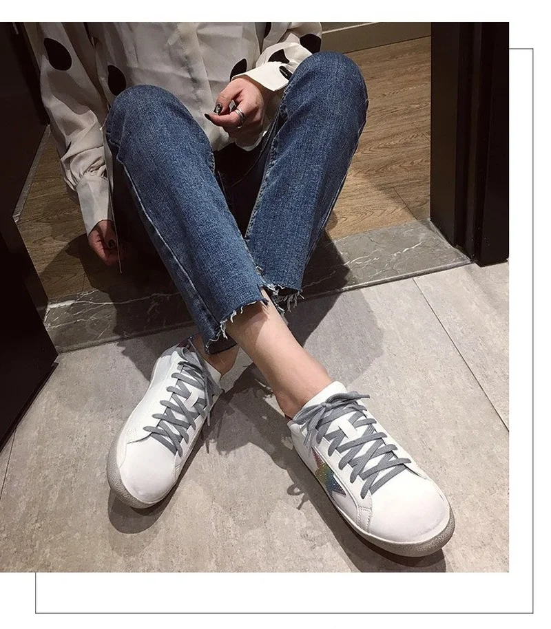 Summer Sneakers Women Flat Shoes Retro Versatile Board Shoes Printed Star Casual Walking Little White Shoes Big Size Ventilation
Summer Sneakers Women Flat Shoes Retro Versatile Board Shoes Printed Star Casual Walking Little White Shoes Big Size Ventilation