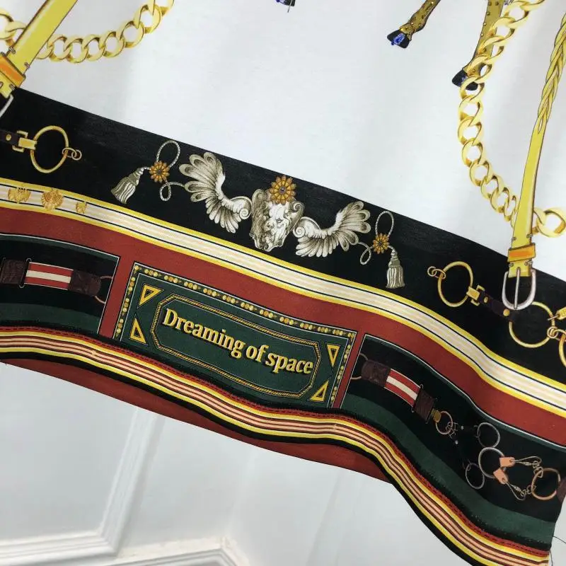 AELESEEN Runway Fashion Cotton T-Shirt 2020 Vintage Oversized T-Shirt Flower Print Loose Style Casual T-Shirts
AELESEEN Runway Fashion Cotton T-Shirt 2020 Vintage Oversized T-Shirt Flower Print Loose Style Casual T-Shirts