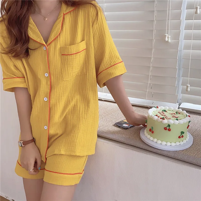 100% cotton soft couple pajamas suit women sleepwear summer short sleeve tops shorts home suit loose homewear crep pejama Y017
100% cotton soft couple pajamas suit women sleepwear summer short sleeve tops shorts home suit loose homewear crep pejama Y017