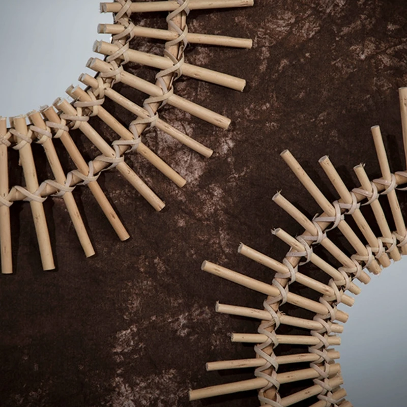 Sun Shape Decorative Mirror Rattan Innovative Art Decoration Round Makeup Mirror Dressing Bathroom Wall Hanging Mirror 
Sun Shape Decorative Mirror Rattan Innovative Art Decoration Round Makeup Mirror Dressing Bathroom Wall Hanging Mirror