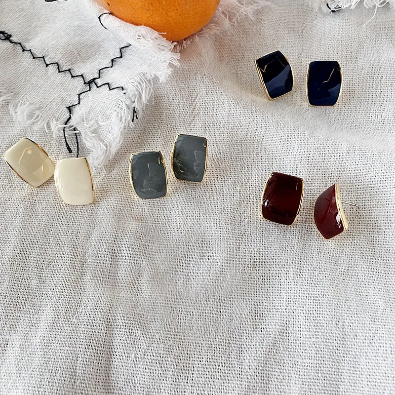 Korea Style s925 needle retro square wild tide earrings cold wind simple commuter earrings for women girl ear ornaments
Korea Style s925 needle retro square wild tide earrings cold wind simple commuter earrings for women girl ear ornaments