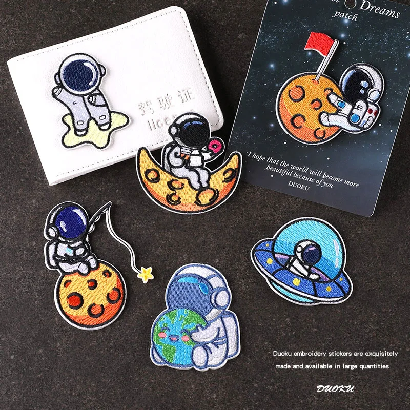 3D Patches on clothes stickers Clothing thermoadhesive Badge iron on anime badges Embroidery sewing patterned patch applique
3D Patches on clothes stickers Clothing thermoadhesive Badge iron on anime badges Embroidery sewing patterned patch applique