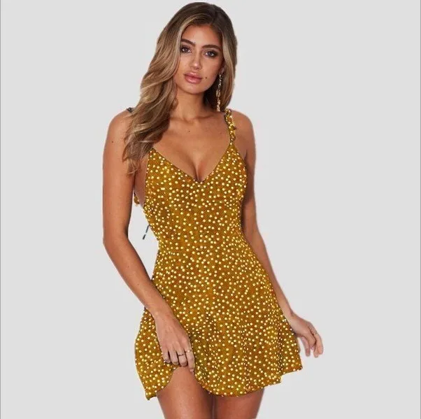 SunNY Everest dress women summer 2020 V-Neck Sexy High Waist Dot Printing Mini Dresses Back Lacing Backless plus size 5XL
SunNY Everest dress women summer 2020 V-Neck Sexy High Waist Dot Printing Mini Dresses Back Lacing Backless plus size 5XL