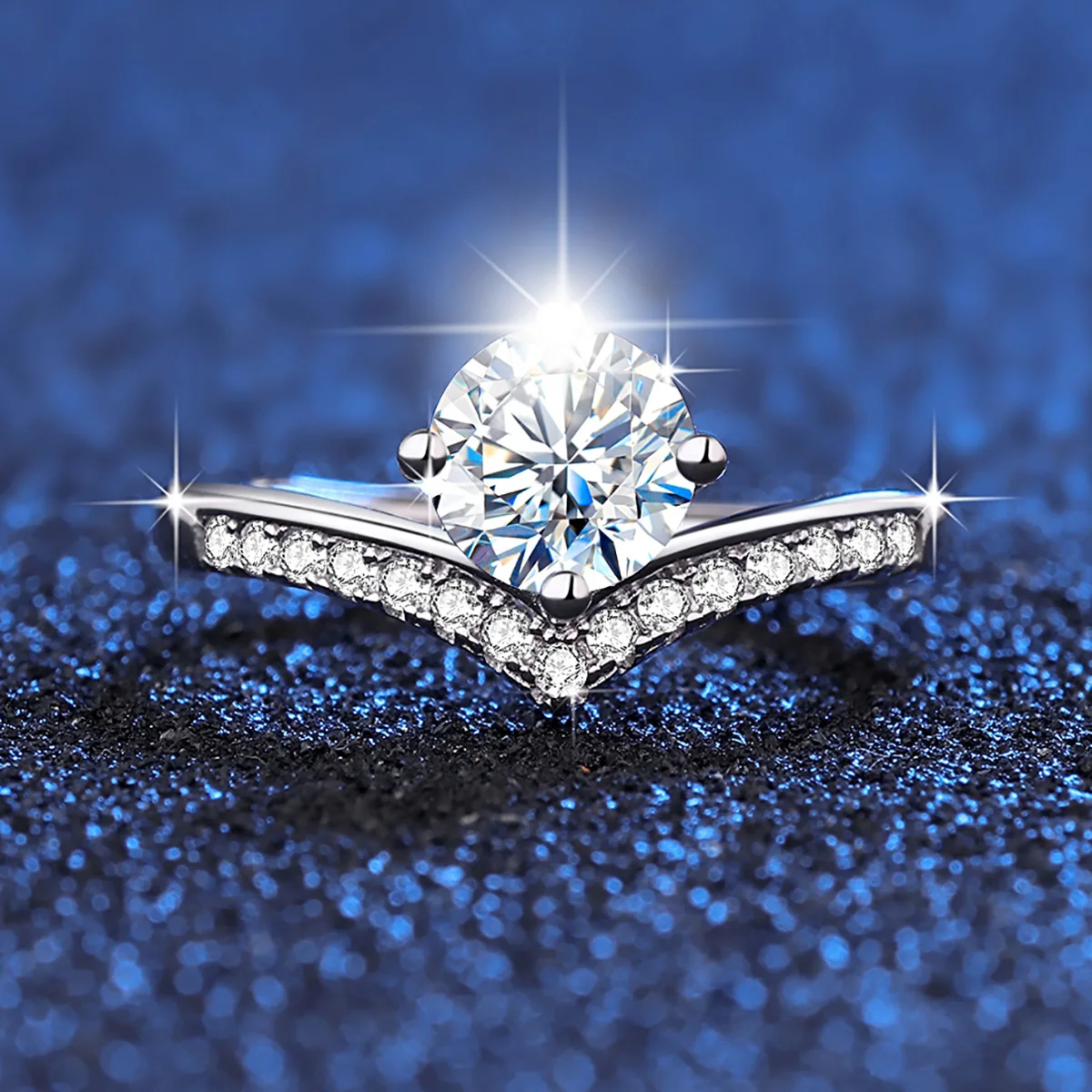 New Crown Moissanite Ring For Women All-match Jewelry S925 Silver High Quality Adjustable Rings Birthday Festival Lovers Gift
New Crown Moissanite Ring For Women All-match Jewelry S925 Silver High Quality Adjustable Rings Birthday Festival Lovers Gift