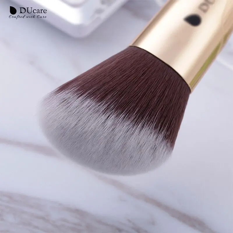 Single Makeup Brush, New Product, Foreign Trade Explosive Makeup, Beauty Makeup Tool, Foundation Brush, Blush Brush.
Single Makeup Brush, New Product, Foreign Trade Explosive Makeup, Beauty Makeup Tool, Foundation Brush, Blush Brush.