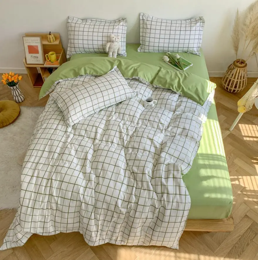 4PCS/SET with Duvet Cover Bed Sheet Pillowcasae Nordic Style Soft Bedding Sets Home Textile Queen King Size Printed Bed Cover
4PCS/SET with Duvet Cover Bed Sheet Pillowcasae Nordic Style Soft Bedding Sets Home Textile Queen King Size Printed Bed Cover