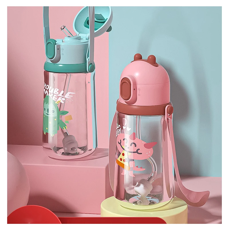 450/610ML Plastic Bottle Children's Lovely Cartoon Portable Water Bottle Travel Bottle Food Grade Materials Water Bottle
450/610ML Plastic Bottle Children's Lovely Cartoon Portable Water Bottle Travel Bottle Food Grade Materials Water Bottle