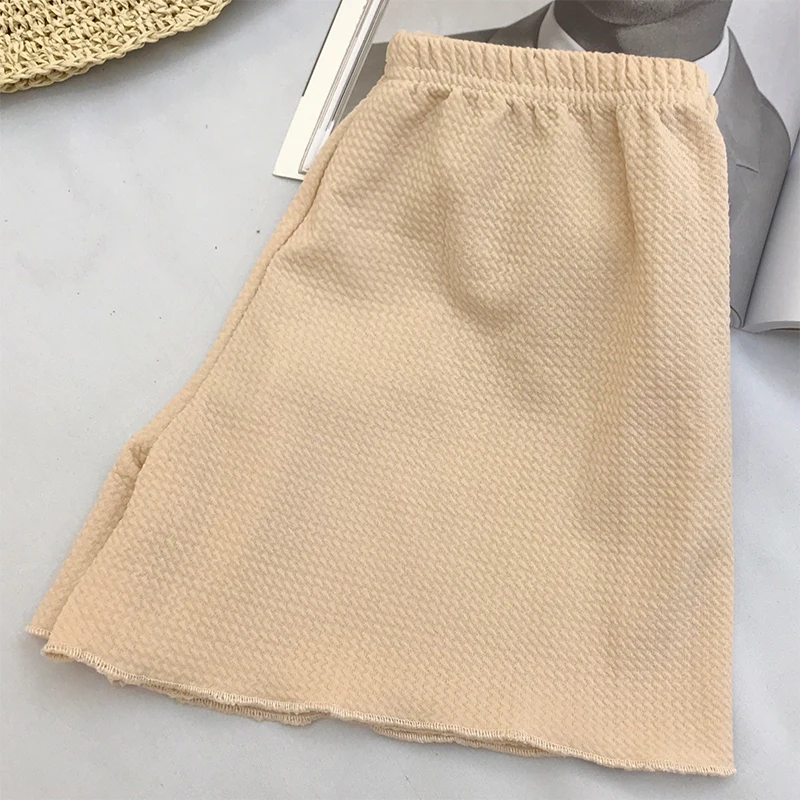 SHERAN Summer Fashion Style Shorts Women Solid Color Elastic Waist Shorts Women Short Femme Light Thin Section Loose Shorts
SHERAN Summer Fashion Style Shorts Women Solid Color Elastic Waist Shorts Women Short Femme Light Thin Section Loose Shorts