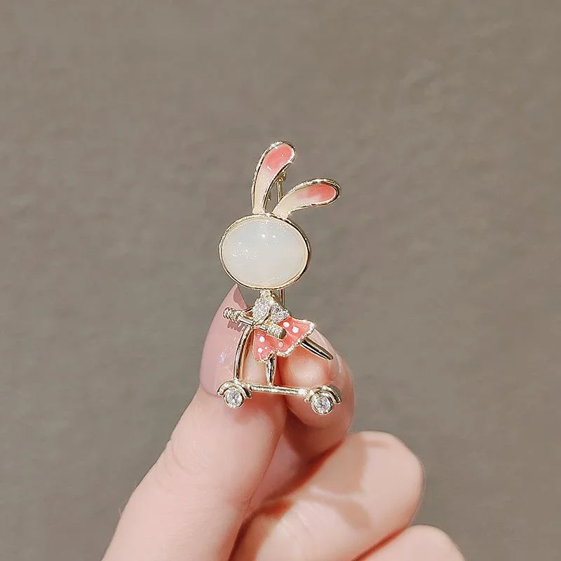 Skateboard Rabbit Brooches Women Czech Rhinestone Enamel Doing Sports Animal Brooch Pins Gifts
Skateboard Rabbit Brooches Women Czech Rhinestone Enamel Doing Sports Animal Brooch Pins Gifts