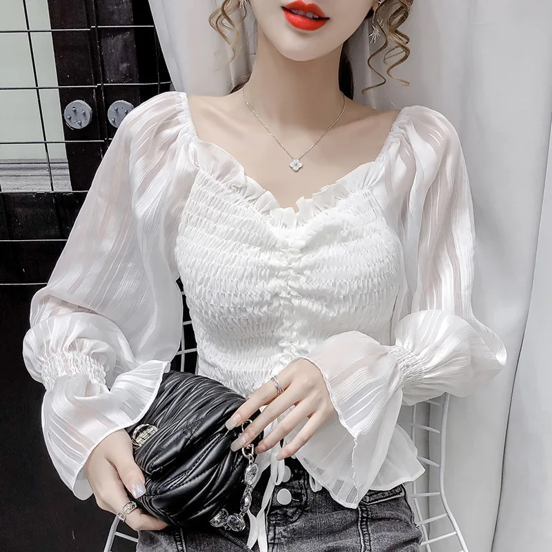 2021 New E Girl Female Temperament V-neck Flared Sleeve Top One-shoulder Fashion Drawstring Slim-fit Pleated Long Sleeve T-shirt
2021 New E Girl Female Temperament V-neck Flared Sleeve Top One-shoulder Fashion Drawstring Slim-fit Pleated Long Sleeve T-shirt