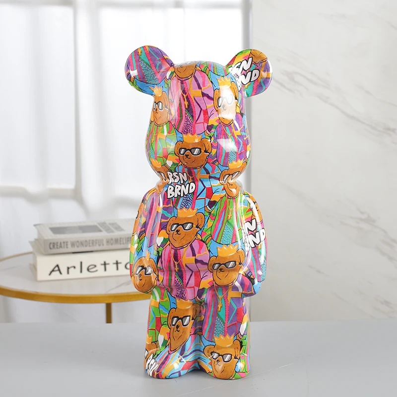 Фигурка из смолы Bearbrick с медным подносом, украшение для гостиной, офиса, брелок для ключей
Фигурка из смолы Bearbrick с медным подносом, украшение для гостиной, офиса, брелок для ключей