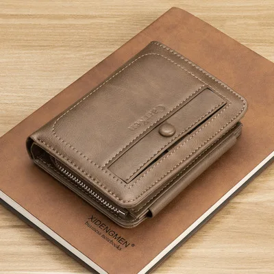 Three Fold Wallet Mini Short Men's Wallet Carteira Pequena Zip Coin Bag Small Men Wallets Made Of Natural Leather Classic Style
Three Fold Wallet Mini Short Men's Wallet Carteira Pequena Zip Coin Bag Small Men Wallets Made Of Natural Leather Classic Style