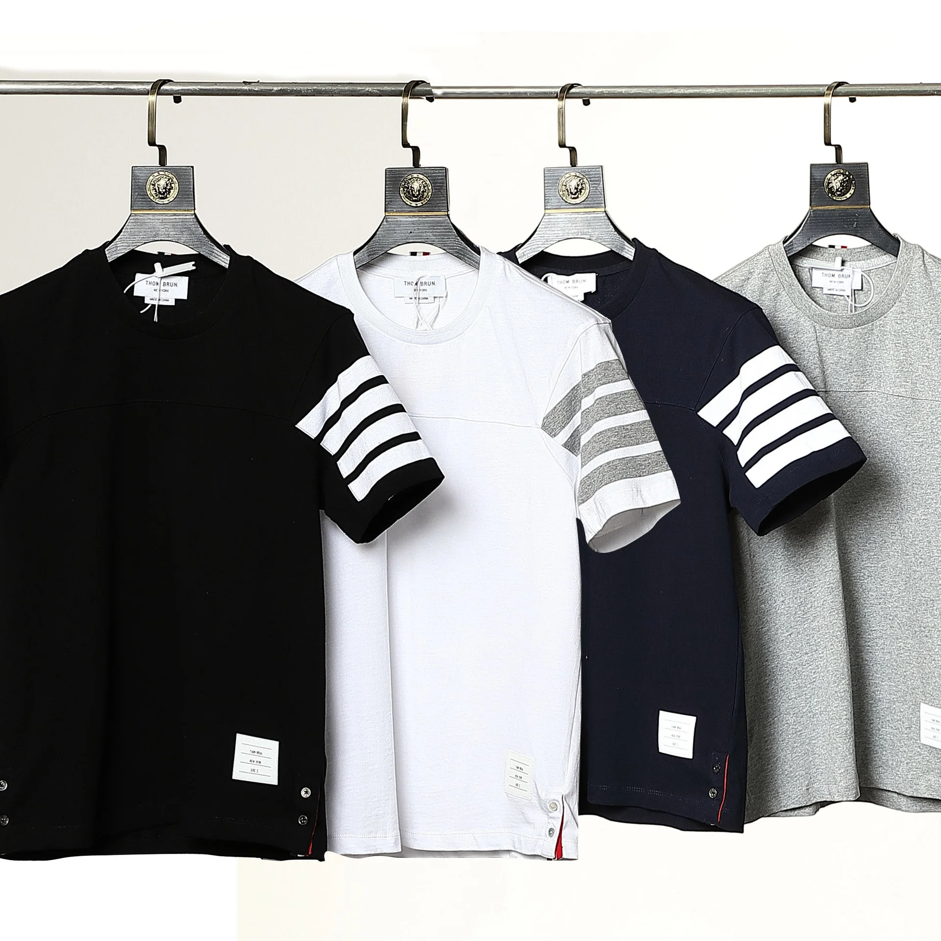 Brand THOM TB T-Shirt Striped Cotton Slim O-Collar Soft Women Top Couple Wear Casual Korean Design
Brand THOM TB T-Shirt Striped Cotton Slim O-Collar Soft Women Top Couple Wear Casual Korean Design