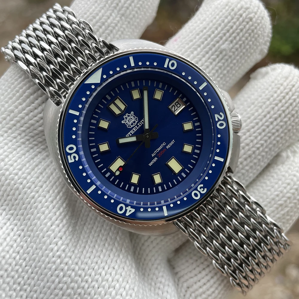 200M Water Resistant Steel Dive Watch SD1970 Blue Color Mens Automatic Mechanical Watch Movement Japan NH35 Luminous
200M Water Resistant Steel Dive Watch SD1970 Blue Color Mens Automatic Mechanical Watch Movement Japan NH35 Luminous