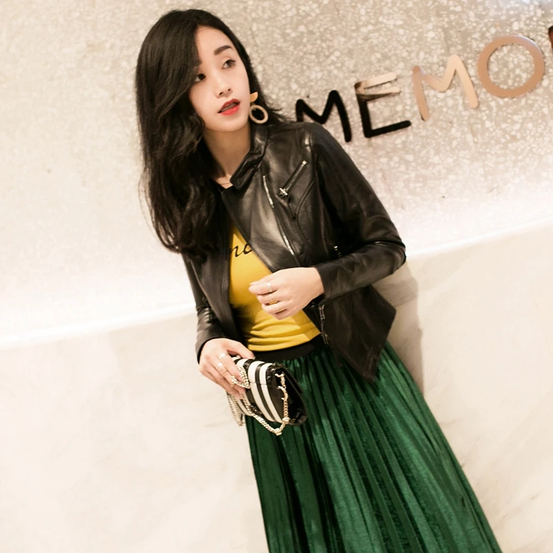JCHB 2021 short Women's leather leather slim new locomotive spring and autumn leather jacket small coat
JCHB 2021 short Women's leather leather slim new locomotive spring and autumn leather jacket small coat