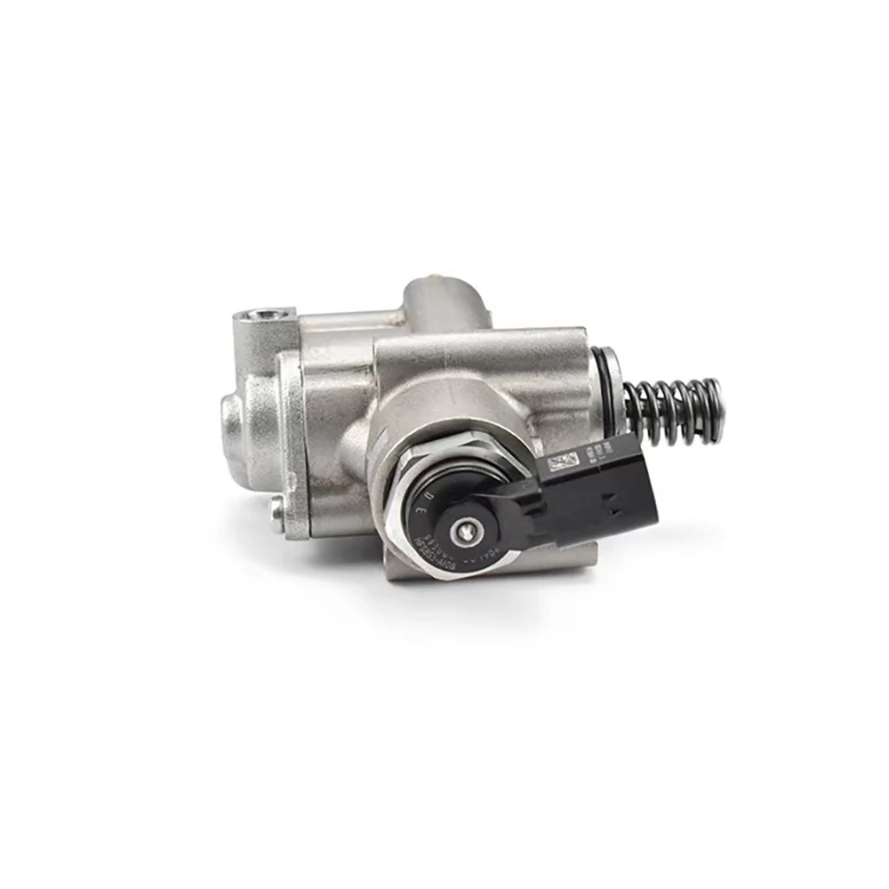 High Pressure Fuel Pump for Audi VW Seat Skoda 2.0 TFSI 2.0 R 06F127025J 06F127025B HFS853102B HFS853A108 
High Pressure Fuel Pump for Audi VW Seat Skoda 2.0 TFSI 2.0 R 06F127025J 06F127025B HFS853102B HFS853A108