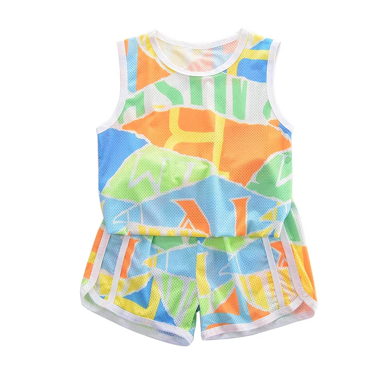 2021 Children's Summer New Boy Ice Silk Vest Casual Cute Letter Printing Short-sleeved T-shirt Pants Kids Two-piece Suit BT156
2021 Children's Summer New Boy Ice Silk Vest Casual Cute Letter Printing Short-sleeved T-shirt Pants Kids Two-piece Suit BT156