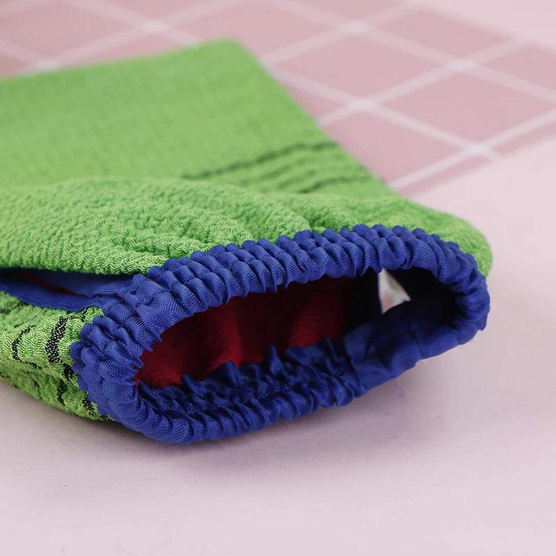 1Pc Exfoliating massage shower gloves body-scrub glove bath skin care bath glove green
1Pc Exfoliating massage shower gloves body-scrub glove bath skin care bath glove green