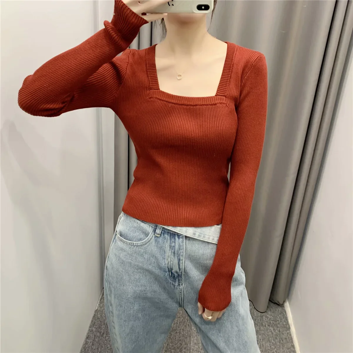 Retro slim stretch show thin pullover long sleeves square neck short knit sweater
Retro slim stretch show thin pullover long sleeves square neck short knit sweater