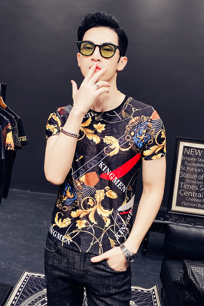 Nightclub Streetwear Luxury T-shirt Men Short Sleeve Tops Ice Silk Breathable Harajuku T-shirt Summer Casual Slim Men Clothes
Nightclub Streetwear Luxury T-shirt Men Short Sleeve Tops Ice Silk Breathable Harajuku T-shirt Summer Casual Slim Men Clothes