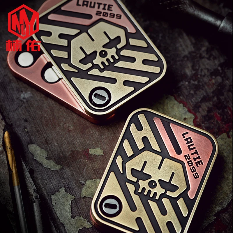 Titanium Alloy Playing Card KK Brand Adult Decompression Instrument EDC Finger Gyro
Titanium Alloy Playing Card KK Brand Adult Decompression Instrument EDC Finger Gyro