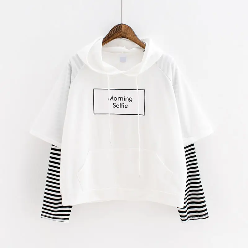 Girls autumn students Korean style loose thin long sleeve T-shirt sweater with cotton
Girls autumn students Korean style loose thin long sleeve T-shirt sweater with cotton