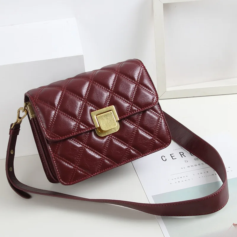 Small square bag women's messenger 2020 New Fashion Shoulder Bag Leather lady's bag trendy Lingge small square bag
Small square bag women's messenger 2020 New Fashion Shoulder Bag Leather lady's bag trendy Lingge small square bag