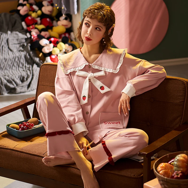 Весенне-осенний женский пижамный комплект Милая Пижама с отложным воротником Женская хлопковая Домашняя одежда костюм из 2 предметов Ночна... 
Весенне-осенний женский пижамный комплект Милая Пижама с отложным воротником Женская хлопковая Домашняя одежда костюм из 2 предметов Ночна...