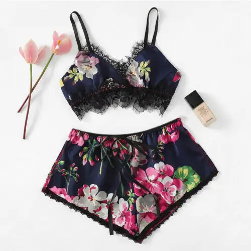Women 2pcs Satin Lace Sleepwear Sexy Spaghetti Strap Shorts Pajama Set Ladies Sleepwear female Pajama Party Set
Women 2pcs Satin Lace Sleepwear Sexy Spaghetti Strap Shorts Pajama Set Ladies Sleepwear female Pajama Party Set