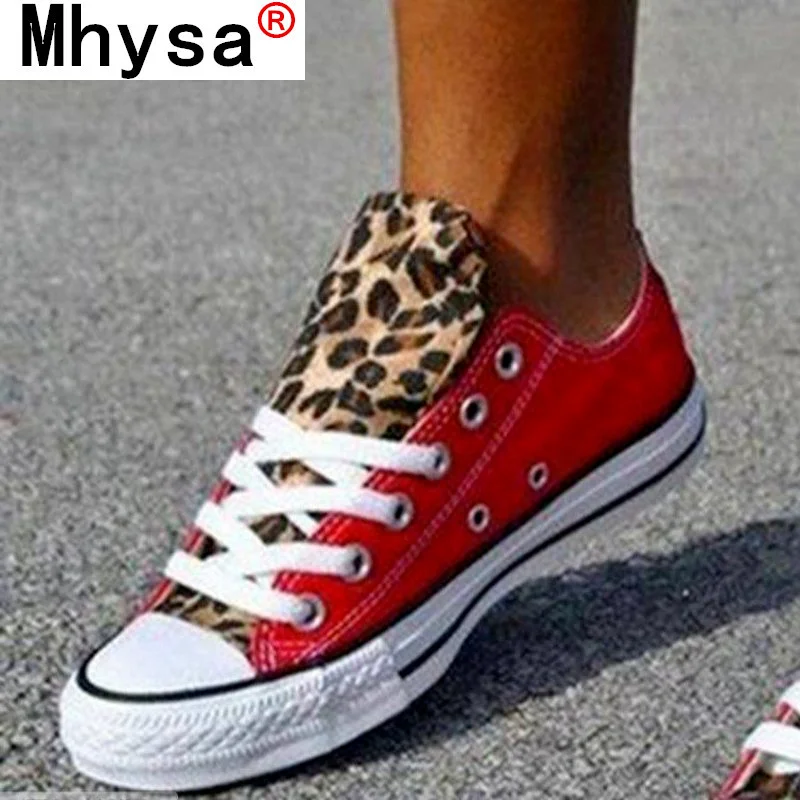New Women Shoes 2021 Spring Fashion Leopard Canvas Sneakers Women Flats Loafers Retro Lace-up Women Casual Shoes Plus Size 43
New Women Shoes 2021 Spring Fashion Leopard Canvas Sneakers Women Flats Loafers Retro Lace-up Women Casual Shoes Plus Size 43