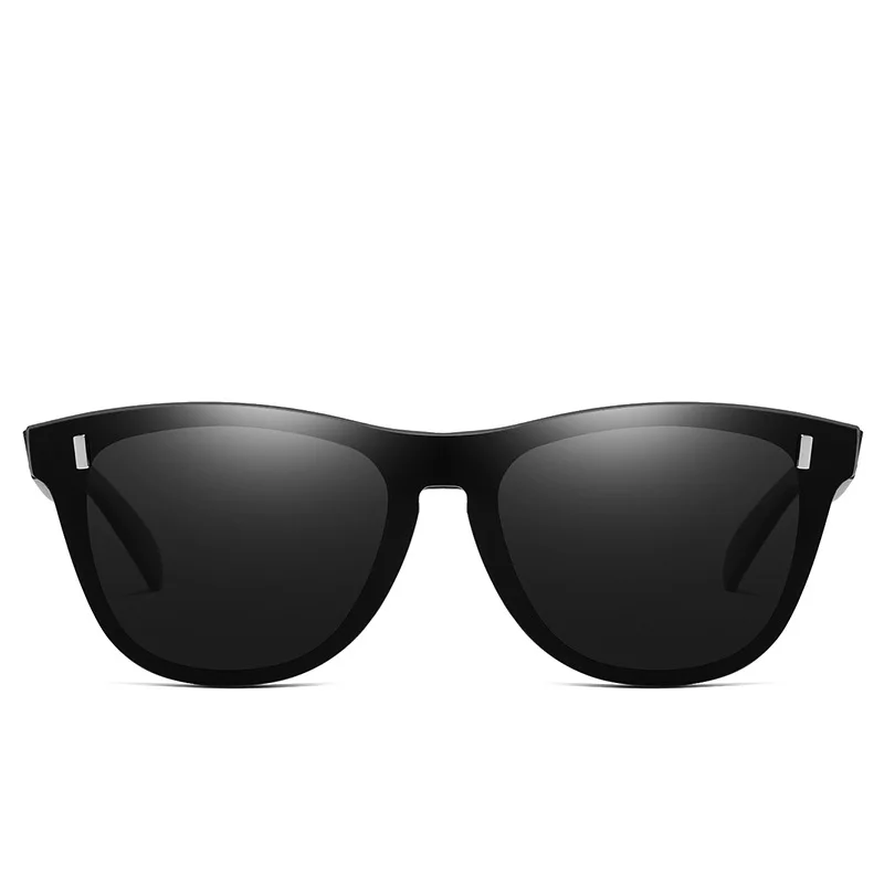 KDEAM integrated lens sunglasses TR90 frame HD polarized outdoor sports glasses for men and women in Europe and America KD260
KDEAM integrated lens sunglasses TR90 frame HD polarized outdoor sports glasses for men and women in Europe and America KD260