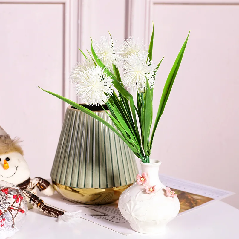 Artificial Bouquet, 5-head Chestnut Balls,Single Branch 30cm, New Year Home Bottle Flower decorate, Wedding Scene Layout Props
Artificial Bouquet, 5-head Chestnut Balls,Single Branch 30cm, New Year Home Bottle Flower decorate, Wedding Scene Layout Props